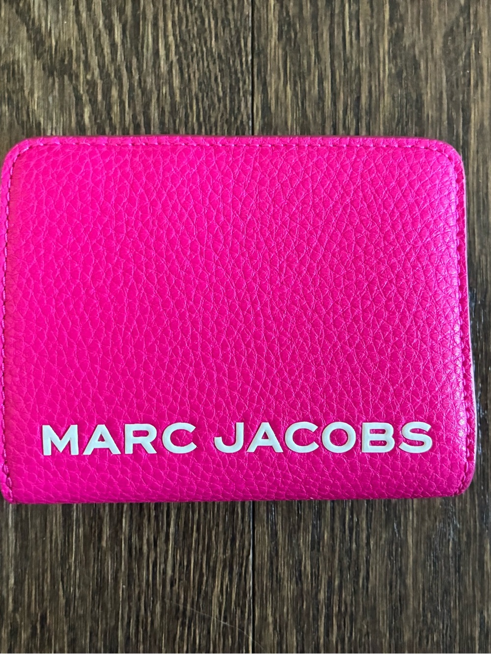 Marc Jacobs Wallet Leather in bright raspberry-pink 🩷 - Picture 9 of 10